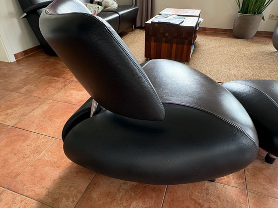 Fauteuil Leolux Pallone avec pouf assorti – cuir (photo 5 of 7)