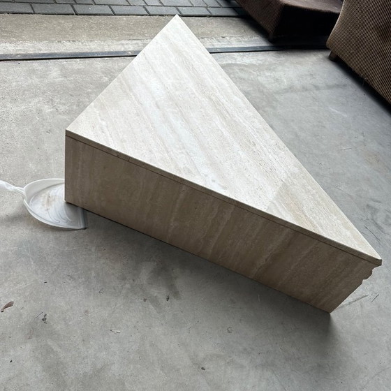Image 1 of Marble coffee table/side table beige/cream
