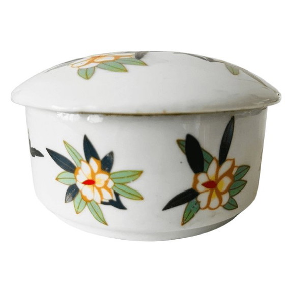 Image 1 of Vintage Oriental jewelry box porcelain flowers & parrots 1970s