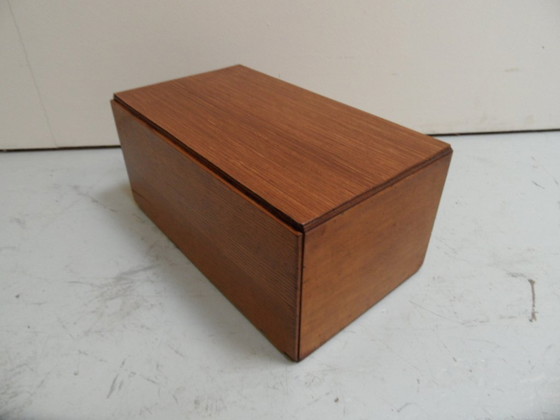 Image 1 of Archivador antiguo