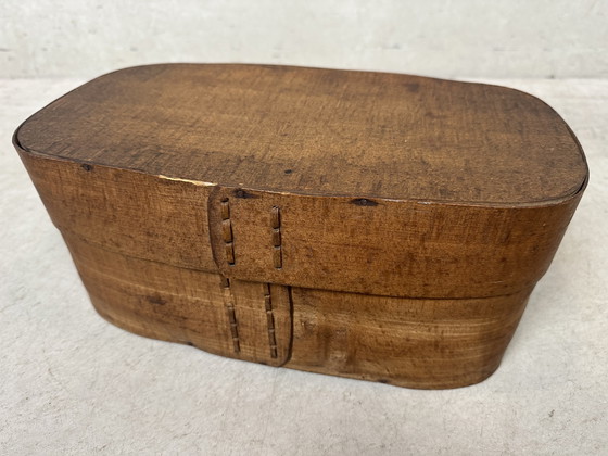 Image 1 of Boîte en bois ancienne - boîte à fromage