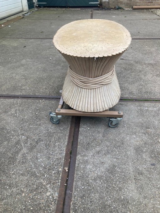 Ovale salontafel van Sheaf Of Wheat van McGuire, jaren 70