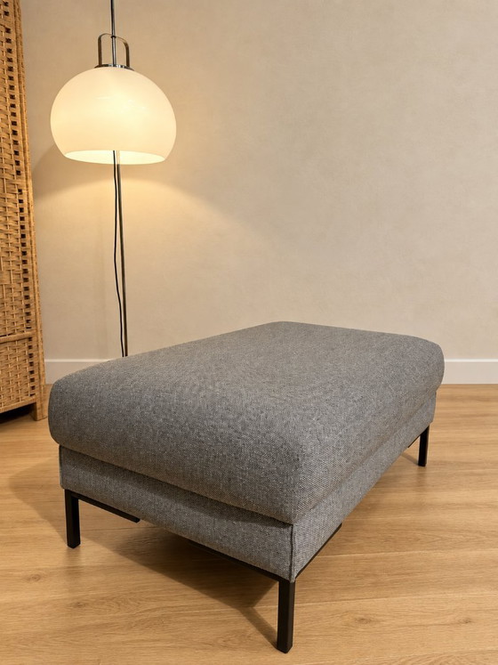 Come nuovo Design on Stock Aikon Lounge Poggiapiedi Milton Magnet, Poggiapiedi e pouf, Altro, Metallo, Grigio (foto 3 di 7)