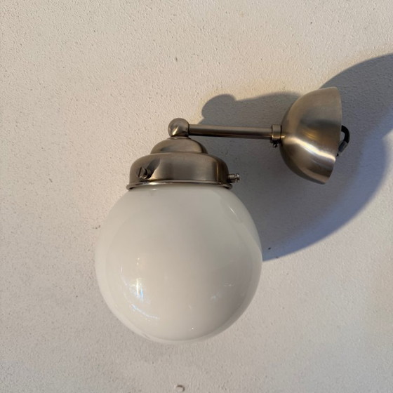 Image 1 of Giso wall lamp spherical white glass