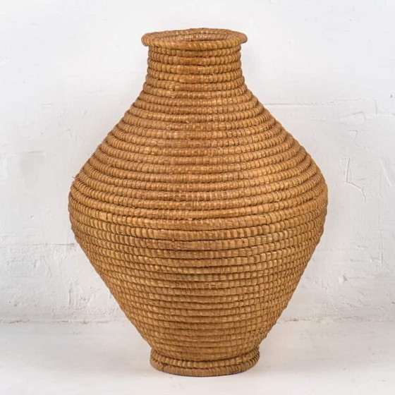 Antique wicker basket (c.1930) – Decorative Objects (photo 5 of 9)