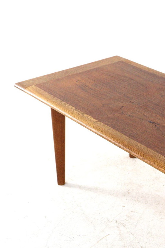 Tavolino da caffè vintage in teak e rovere, restaurato, stile metà secolo. – Tavolini da caffè, Wood (photo 16 of 17)