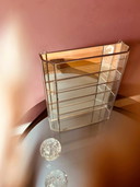 Vetrina di design italiano Realizzato