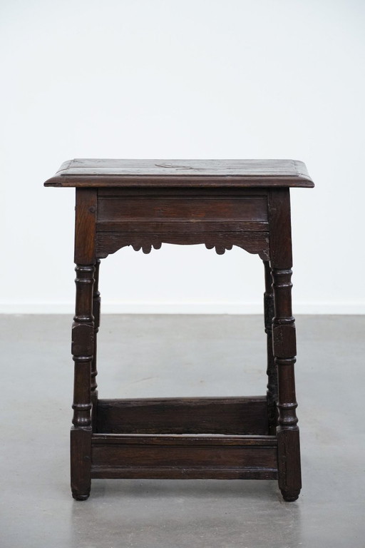 Antieke Engelse eikenhouten joint stool/bijzettafel/kruk uit de 18e eeuw