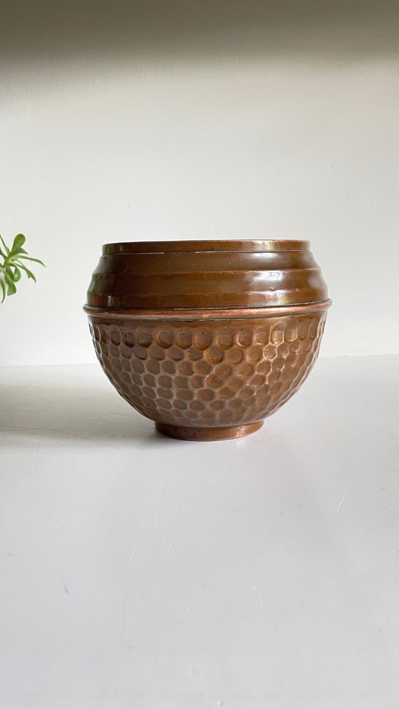 Image 1 of CACHE-POT par VILLEDIEU Cuivre à Patine Vintage