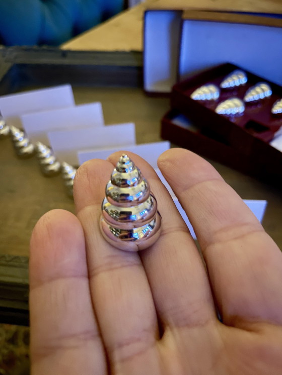 Image 1 of Set of 12 vintage shell-shaped place card holders