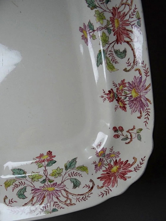 Antike Longchamp Servierplatte mit polychromen Gänseblümchen aus Eisenstein. – Geschirr, Porzellan (photo 6 of 15)
