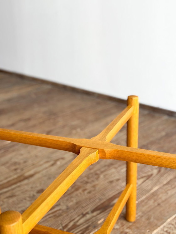 Image 1 of Dienbladtafel AT 35 / PP 35 van Hans J. Wegner voor Andreas Tuck