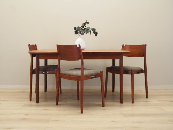 Image 1 of Table en teck, design danois, années 1970, fabrication : Danemark