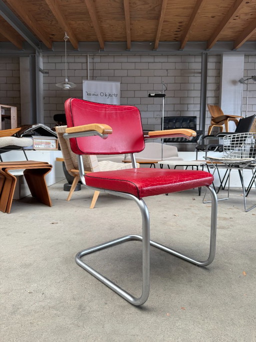 Thonet S64 PV Chair Rood