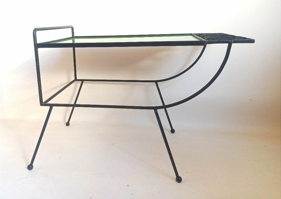 Image 1 of 1950s side table with apple green top, 65.5 cm wide