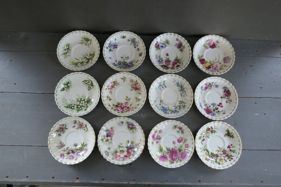 Image 1 of Tazza e piattino Royal Albert Fiore del mese 12 x