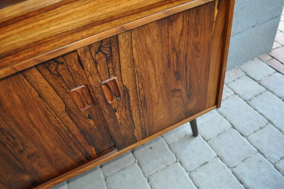 Danish Rosewood Chest of Drawers, 1960s Restored – Scandinavian (photo 7 of 8)