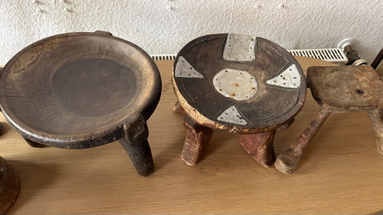 Image 1 of Colección de taburetes antiguos bamileke Oromo Senufo de África 