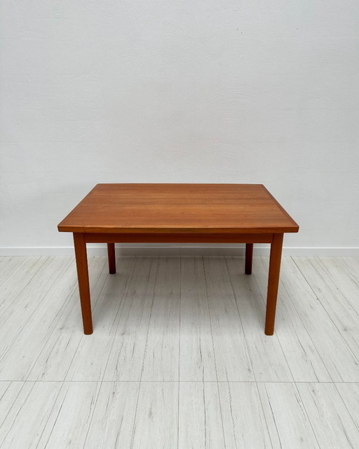 1960s Danish Teak Extendable Dining Table by Vamo Sønderborg – Large Mid-Century Table with Pull-Out Leaves
