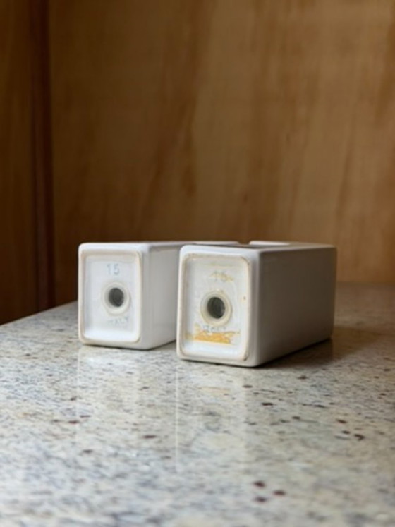 Pino Spagnolo per Sicart Italy Saliera e pepiera - Set in ceramica "abbracciante" anni '70 Space Age - (photo 13 of 20)