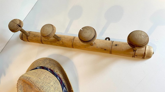 Image 1 of Perchero estilo bambú, década de 1920