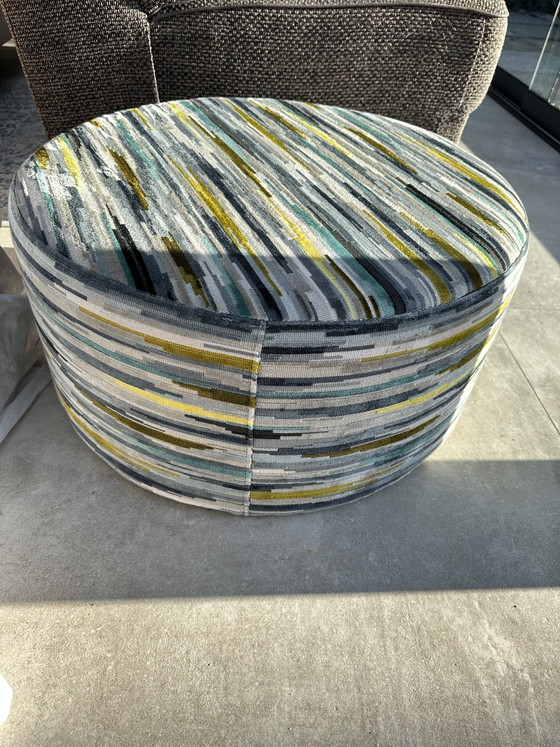 Image 1 of Handmade Poef Kleurrijk Design