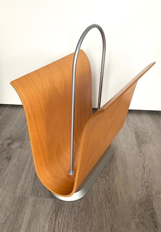 Image 1 of Portariviste dal design vintage Ligne Roset