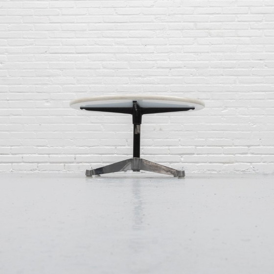 Image 1 of Tavolino da caffè Eames Contract Base Herman Miller