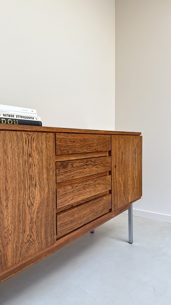 Image 1 of Vintage palissander / houten dressoir 