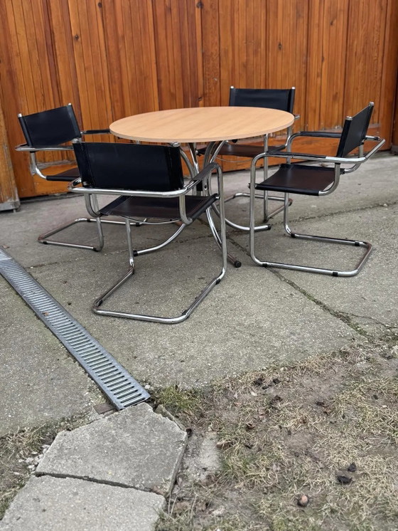 Italiaanse ronde Effezeta eettafel met stoelen – Eetkamerset, Chroom, Mid Century Modern (photo 8 of 8)