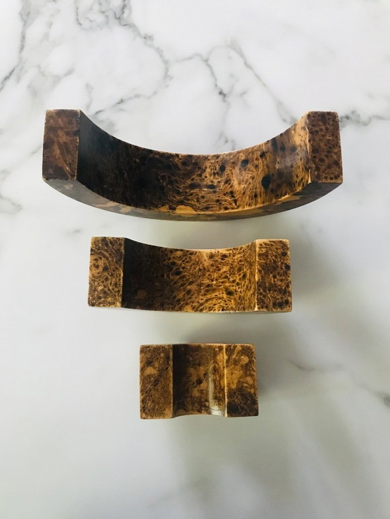 Image 1 of Tríptico de candelabros arqueados de madera