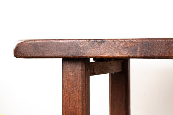 Image 1 of Grote brutalistische eettafel van massief iepenhout, in de stijl van Olavi Hanninen, 1960.
