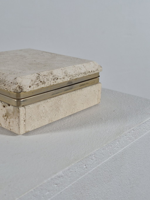 Boîte vintage artisanale en travertin, Italie, années 1970 – schalen, Stone, Brass (photo 2 of 12)
