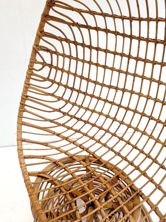 Poltrona vintage in rattan a forma di uovo, anni '60 – Poltrone, Bamboo (photo 5 of 6)