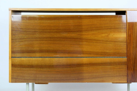 Image 1 of Credenza bifacciale Mid-Century Modern di Jitona, anni '60