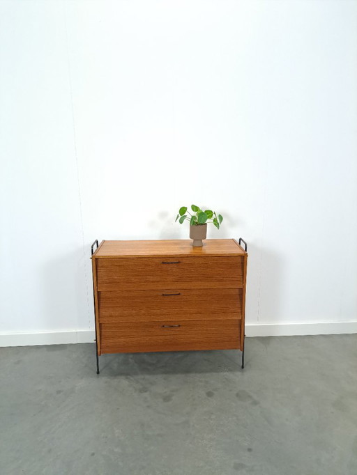 Design teak shoe cabinet Ilse with black metal legs