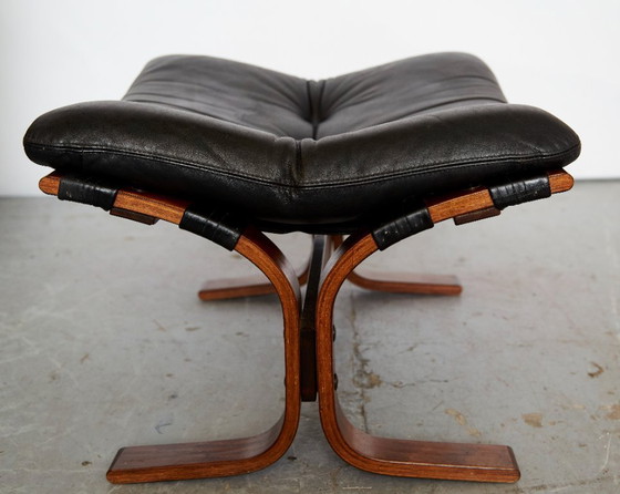 Image 1 of Sedia a sbalzo scandinava in pelle con poggiapiedi di Elsa & Nordahl Solheim per Rybo Rykken, anni '60, set di 2