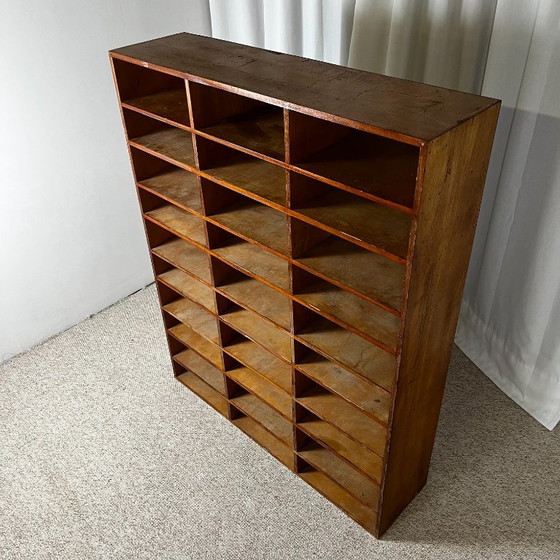 Mobile da lavoro a 30 scomparti, prima metà del XX secolo – Librerie, Legno (photo 6 of 18)