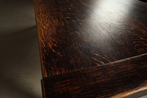Table de salle à manger en chêne teinté foncé de Jean Batenburg pour MI, Belgique, vers 1969 (photo 11 of 15)