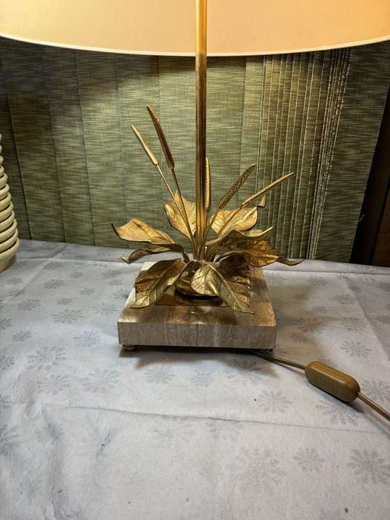 Image 1 of Lámpara de nenúfar en latón y travertino, diseñada por Maison Charles.