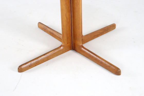 Image 1 of Table de salle à manger ronde extensible en teck massif danois 'Hurup' Vintage