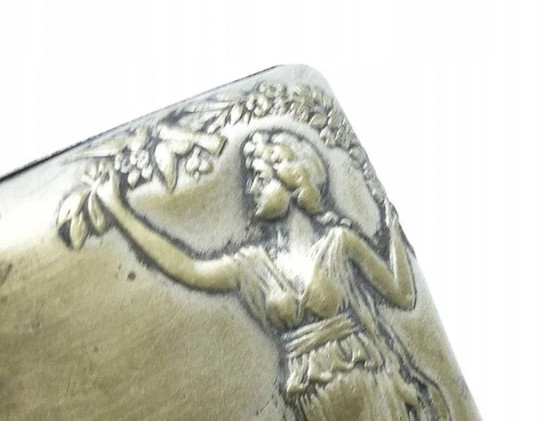 Early 20th Century Art Nouveau Cigarette Case, France, Decorative Objects, Metal, Silver (photo 9 of 14)