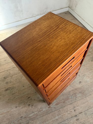 Commode scandinave vintage en teck – Chest of drawers, Scandinavian (photo 3 of 23)