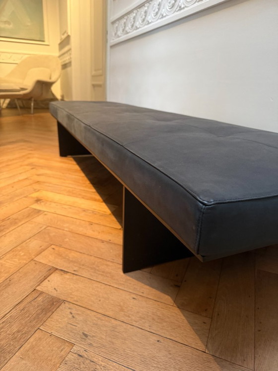 Image 1 of Living Divani Track bench zwart