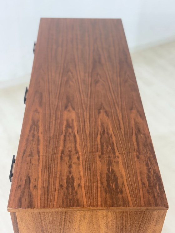 Image 1 of Bellissima scarpiera vintage / scarpiera in teak / mobiletto da ingresso / cassettiera