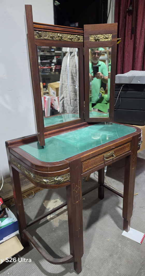 Image 1 of Console kaptafel