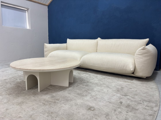 Image 1 of Arflex Marenco 4 seater sofa 96x255cm in fabric T show model