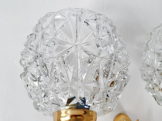 Image 1 of Vintage wandlamp uit de jaren 50 van Maison Arlus, glas, plexiglas en verguld messing, jaren 50.