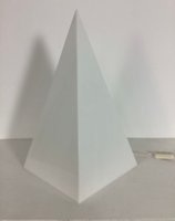harco loor pyramide lamp – Table lamps, Plexiglass (photo 5 of 7)