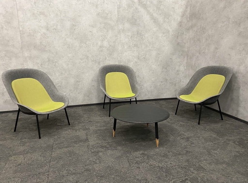 Design-Lounge-Set: The Vorm Nook & &tradition Hoof Couchtisch